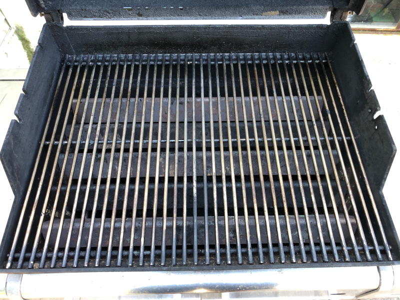 Grill before cleaning